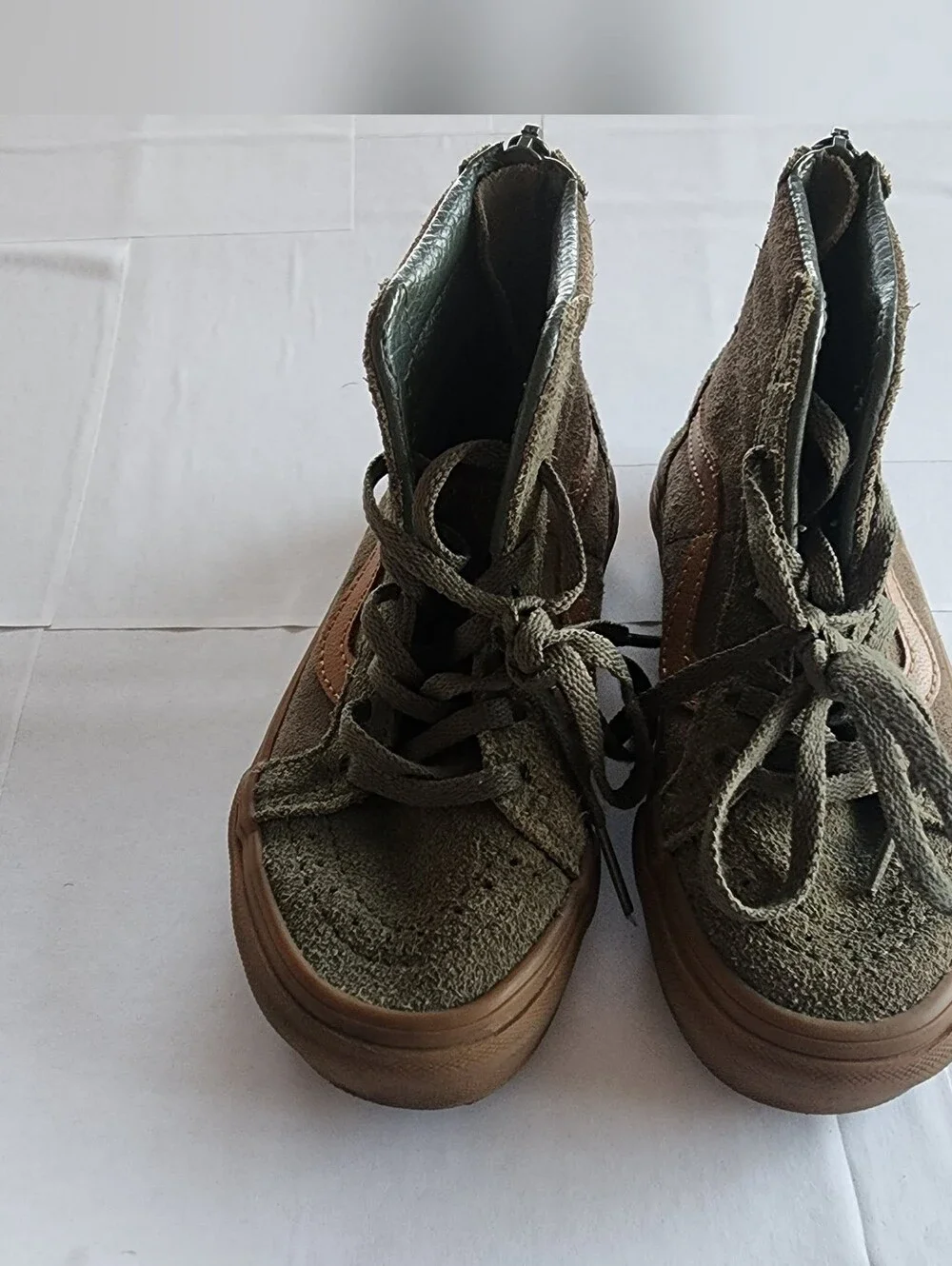 Vans Kids High-Top Sneakers in Olive Green and Tan